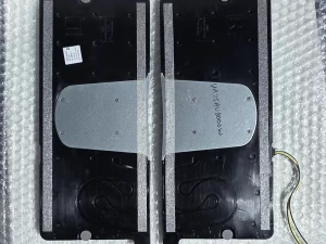 Samsung UA75AU8000W Set of Speakers