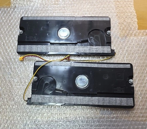 Samsung QA65Q60AAW Set Of Speakers , BN96-52483A