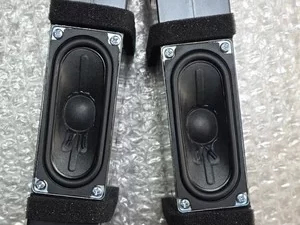 Hisense 65U7G  Set Of Speakers