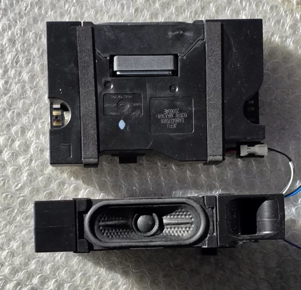LG 65UN7300 PTC SET OF SPEAKERS - Image 2