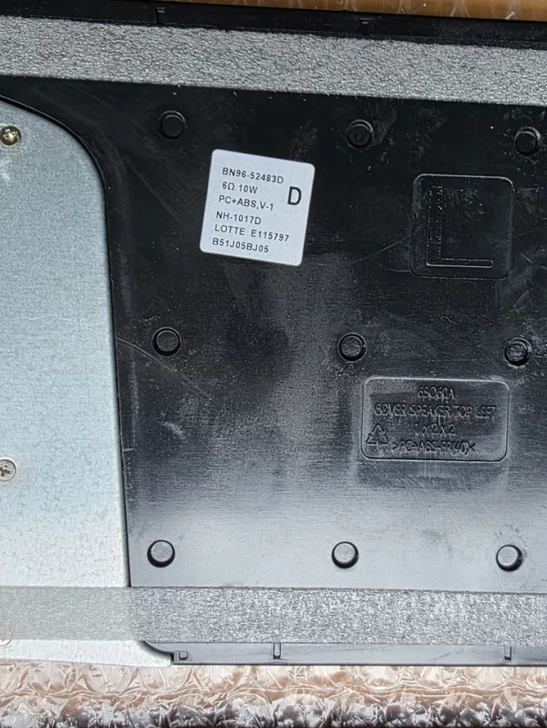 Samsung QA75Q60AAW SET OF SPEAKERS - Image 3