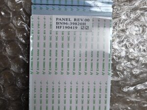 Samsung UA82RU8000W Panel Ribbon Cable BN96‑39903C