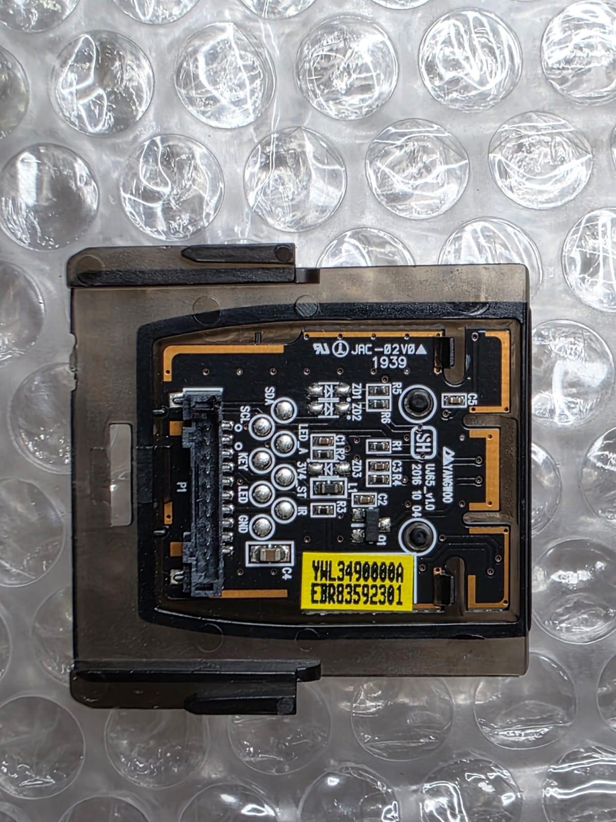 LG 86UN8100PTW IR Sensor Board - Image 2